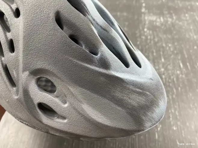 hype Adidas MX Granite IE4931 Foam Yeezy RNR 0324